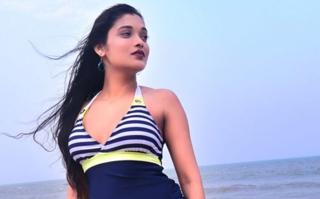Rekha Bhoj’s Bold Promise: Will Run Naked on Vizag Beach for India’s World Cup Victory